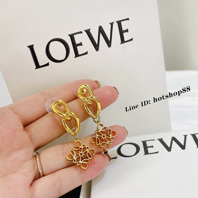 LOEWE專櫃新款羅意威雙環菱形耳釘 zgb2131